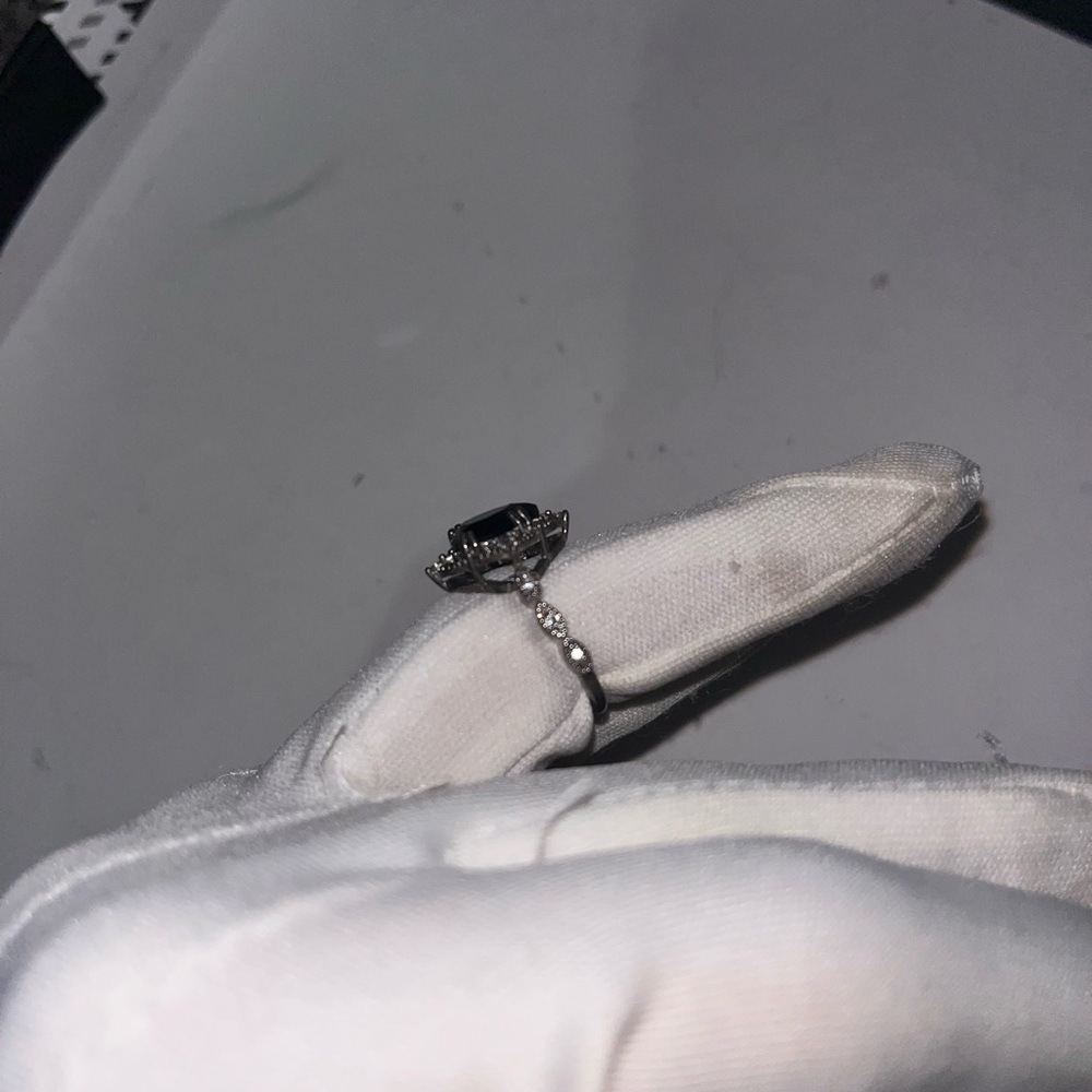 Drip Doctors Black Pear Halo Ring with Pavé Split Shank - Picture 8 of 10